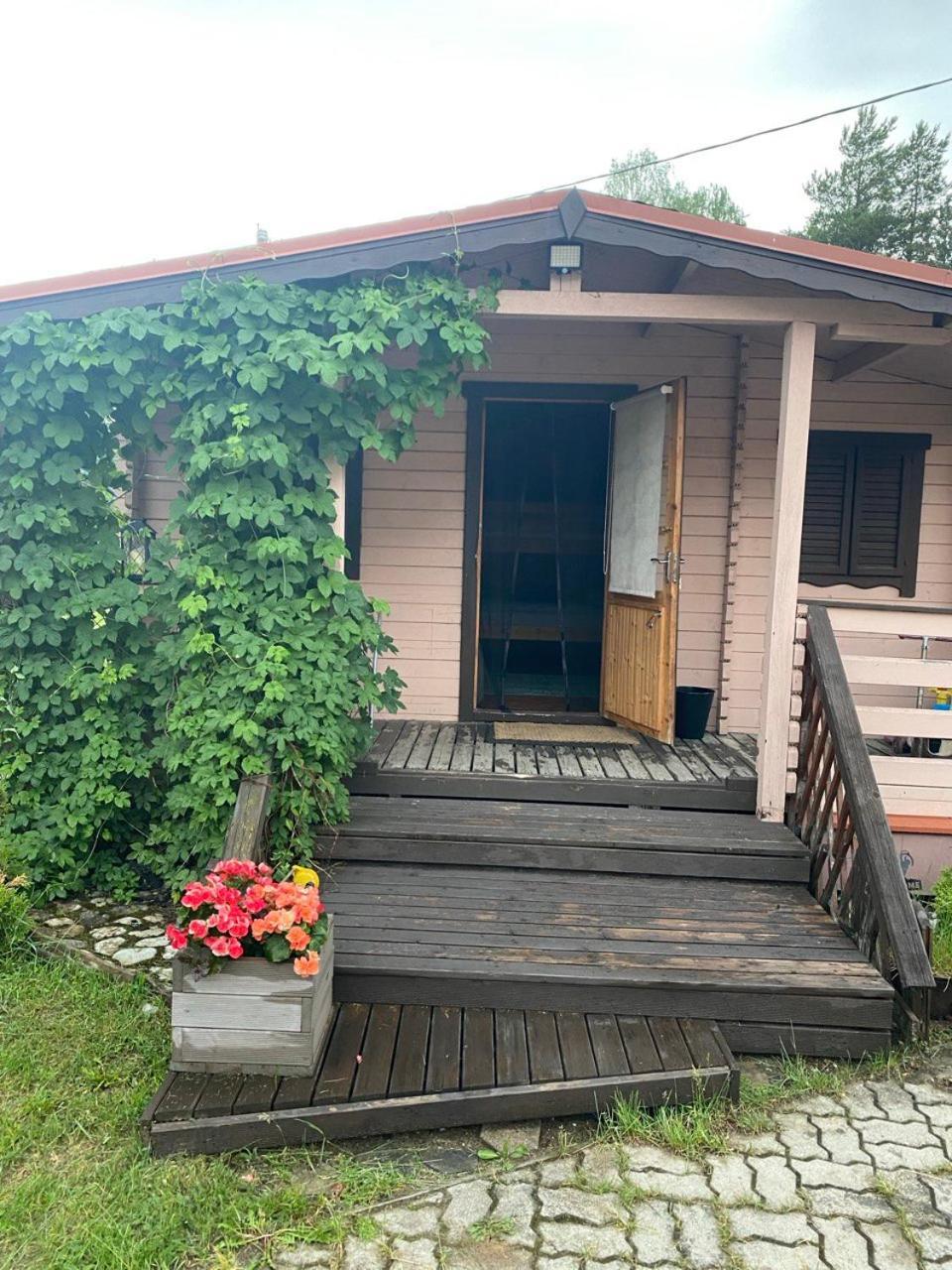 Kuru Guest House Exteriér fotografie